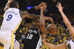 Kaiyun开云APP下载关于德甲关键时刻走向成谜，圣安东尼奥马刺官宣签约，信心回归，球队文化再被提及的信息