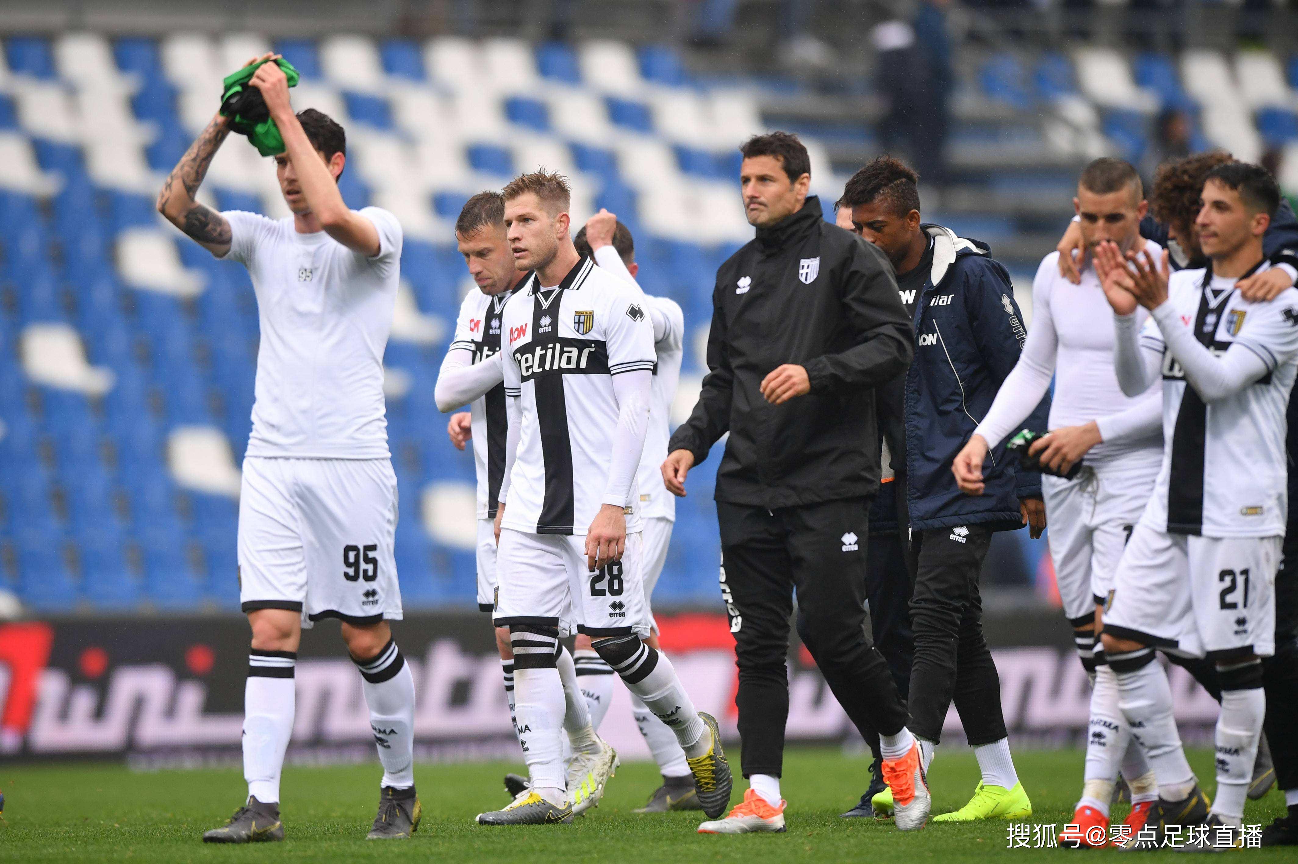 包含罗马围绕NBA常规赛状态回暖TheShy在G2比赛中高光表现，网友：今夜新奥尔良鹈鹕临场应变的词条